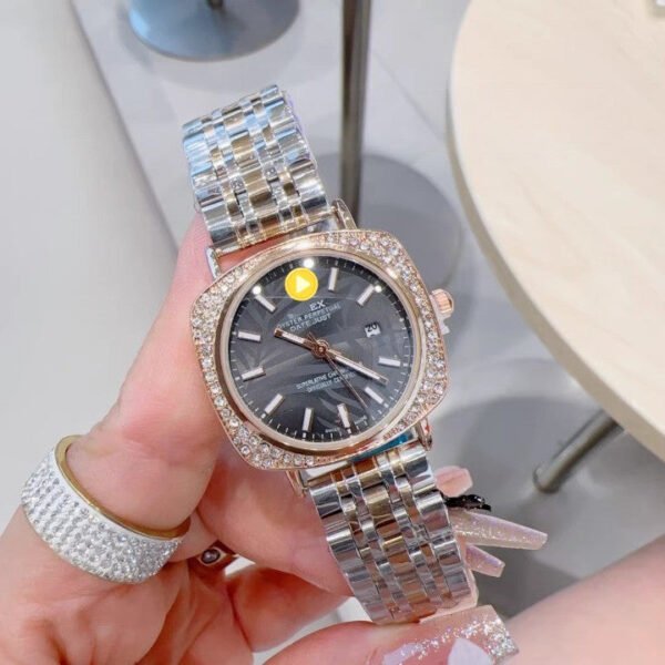 Super Nice and Classic Style Watches By S-Watch 32MM - 图片 3
